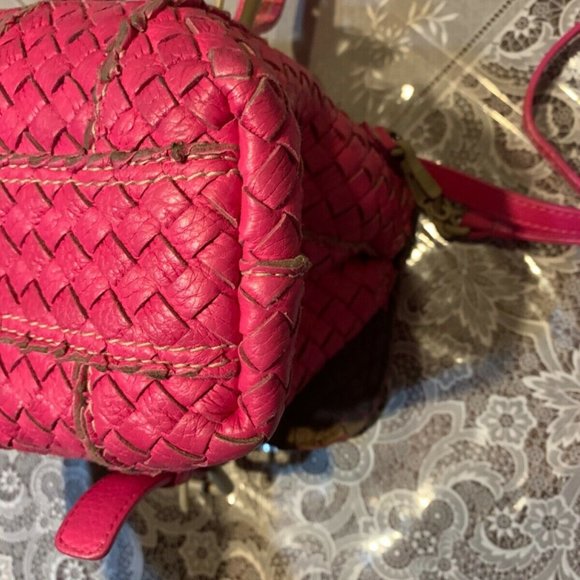 BOTTEGA VENETA Intrecciato Crossbody Bag - Picture 6 of 17